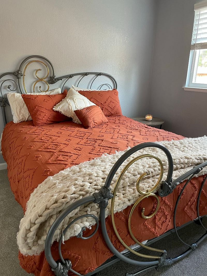 Furnished Finder property 472534_1 photo 7