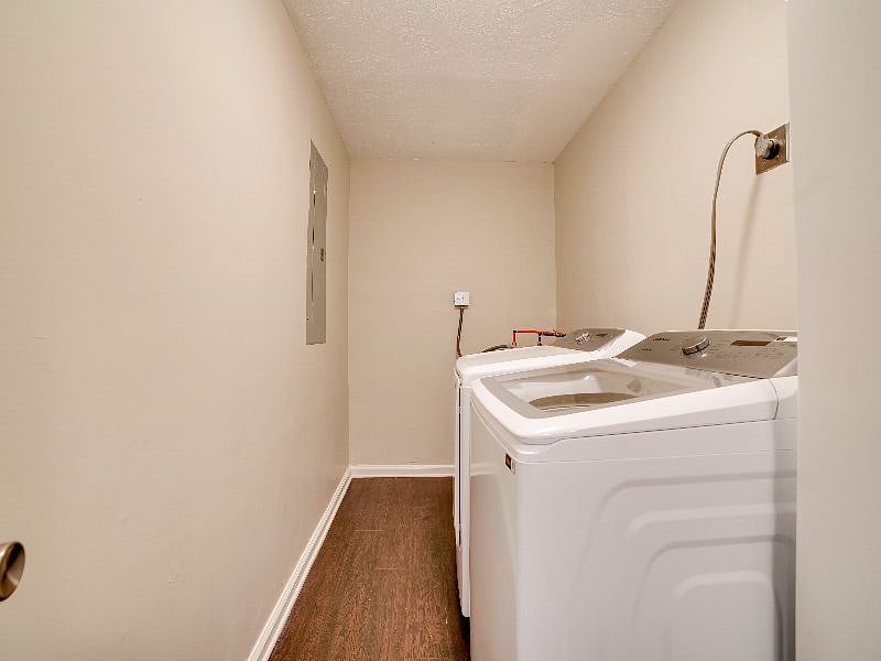 Furnished Finder property 472536_1 photo 10