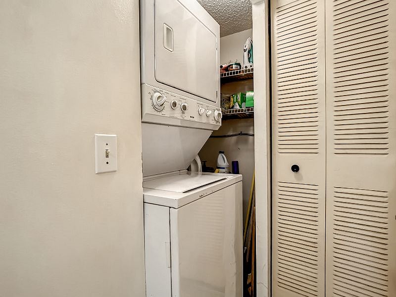 Furnished Finder property 472565_1 photo 12