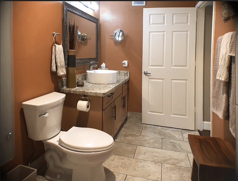 2nd bathroom