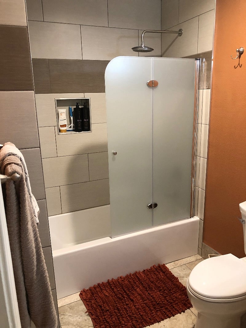 2nd bathroom