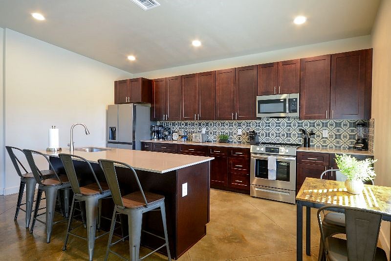 Furnished Finder property 472626_1 photo 19