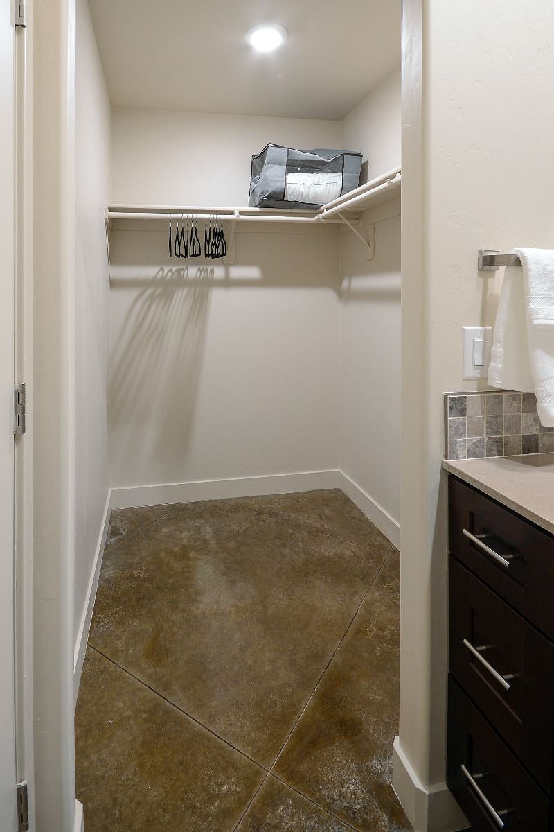 Furnished Finder property 472626_1 photo 6