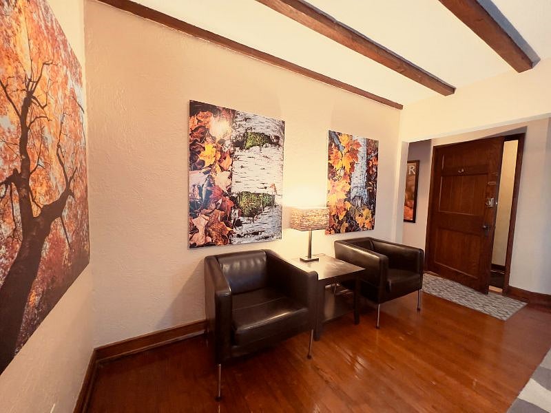 Furnished Finder property 472644_5 photo 3