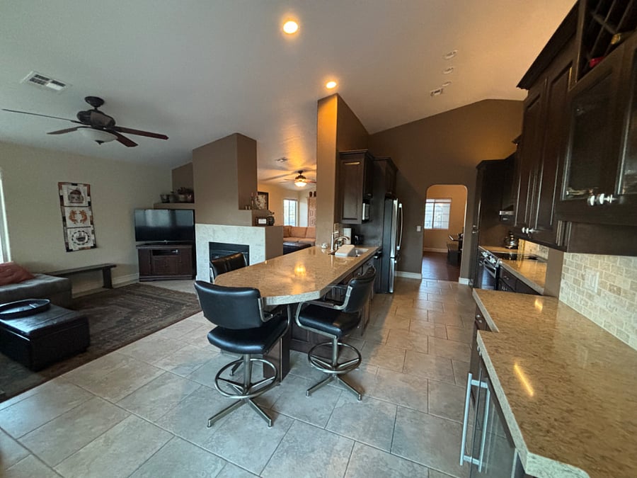 Furnished Finder property 472649_1 photo 3