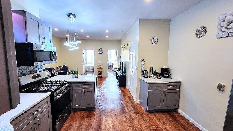 Furnished Finder property 472664_1 photo 3