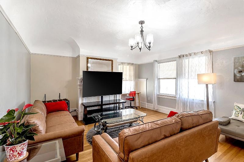Furnished Finder property 472666_1 photo 3
