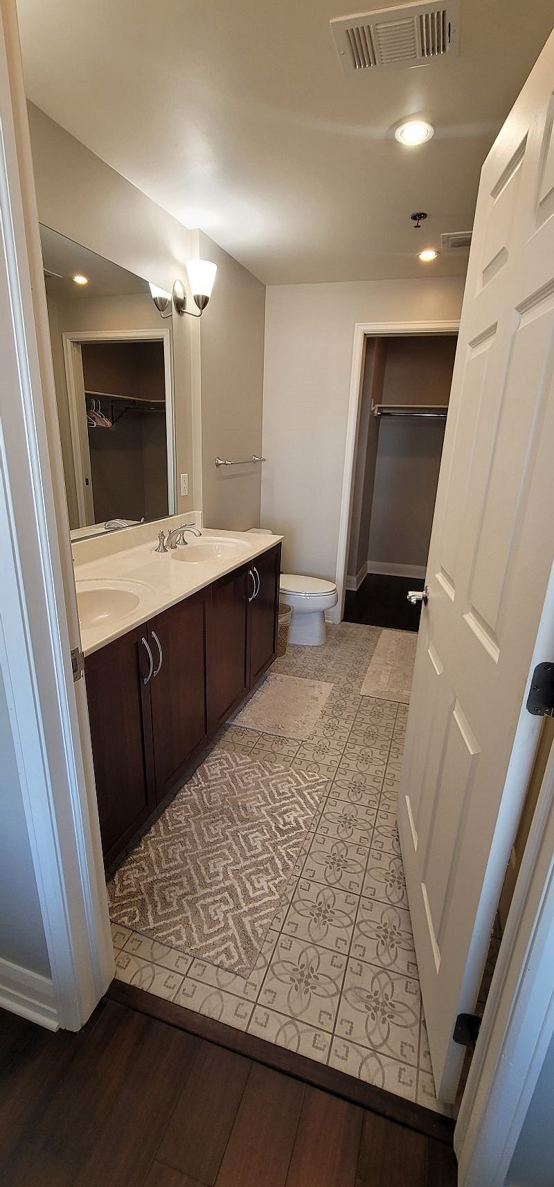 Furnished Finder property 472681_1 photo 15