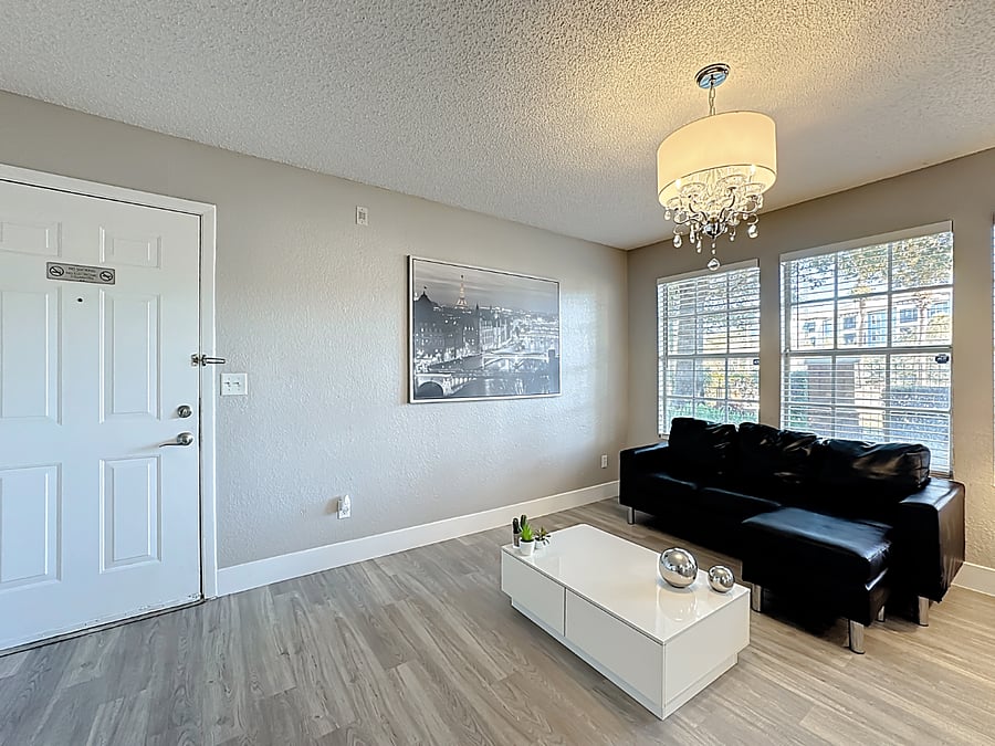 Furnished Finder property 472693_1 photo 3
