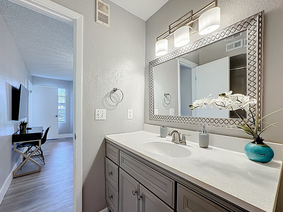 Furnished Finder property 472693_1 photo 14