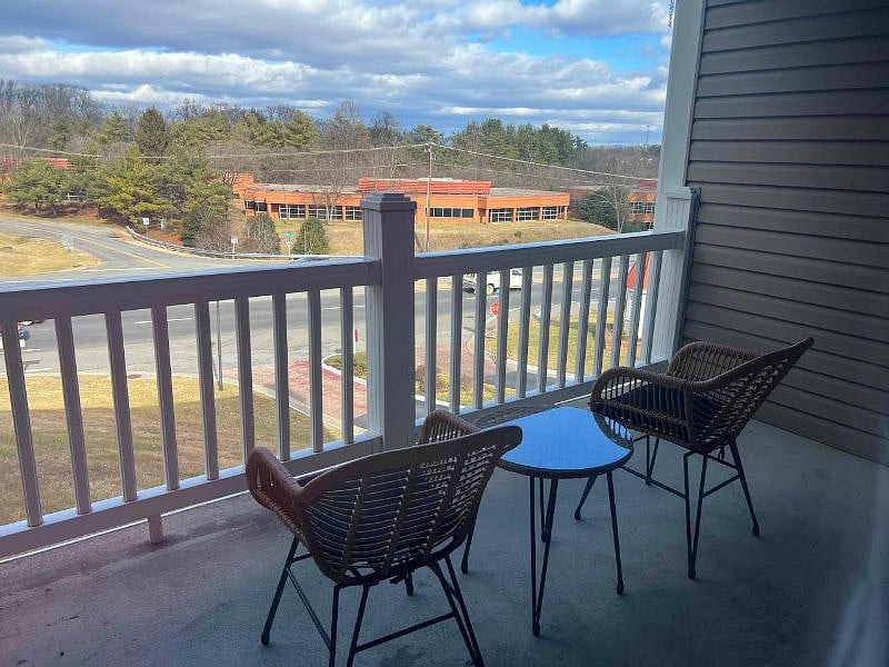 Furnished Finder property 472721_1 photo 12