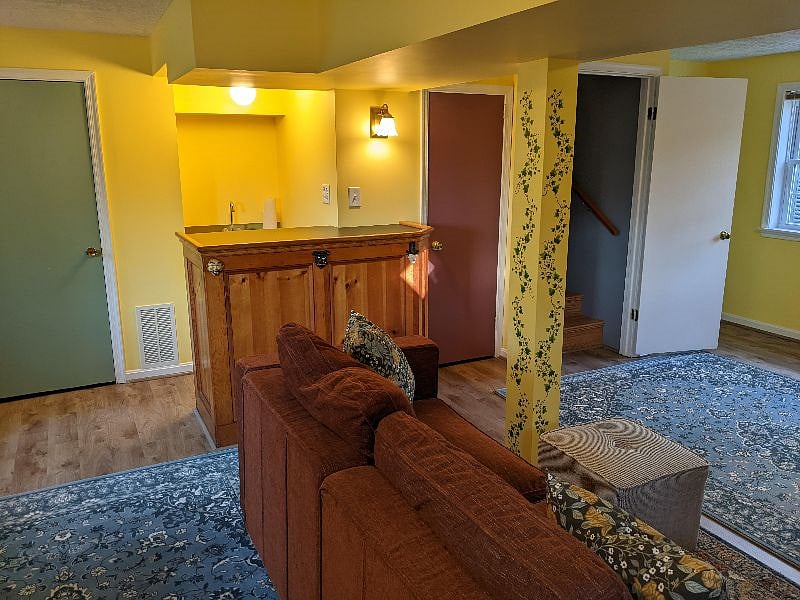 Family Room (lower level)