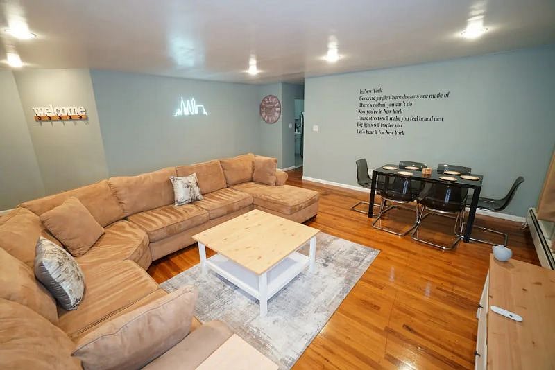 Furnished Finder property 472764_1 photo 4