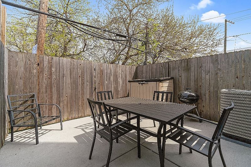 Furnished Finder property 472788_1 photo 11