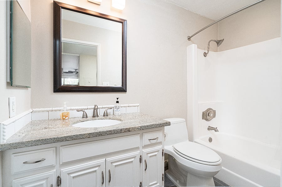 Furnished Finder property 472796_1 photo 15