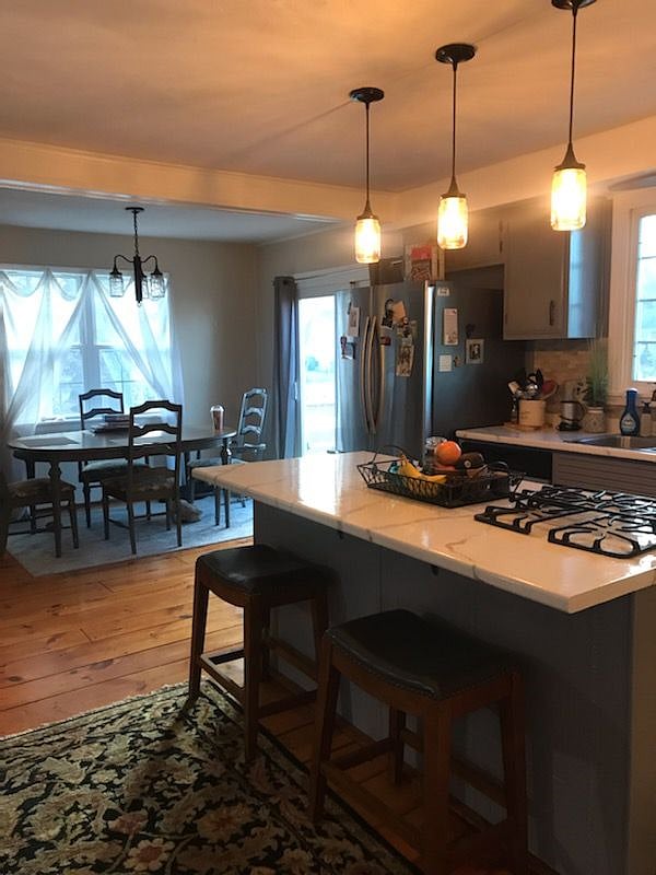 full access to kitchen, all cookware available to use.
