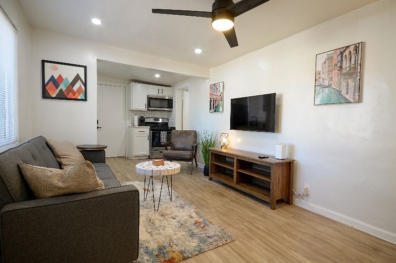 Furnished Finder property 472862_1 photo 4