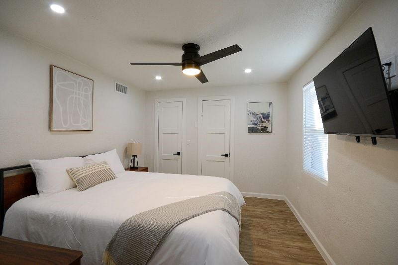 Furnished Finder property 472862_2 photo 5