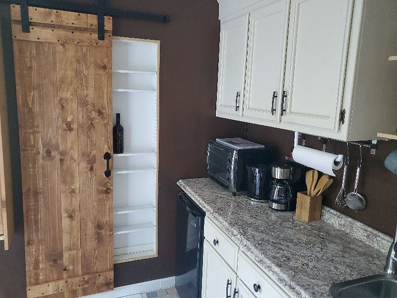 Furnished Finder property 472893_1 photo 10