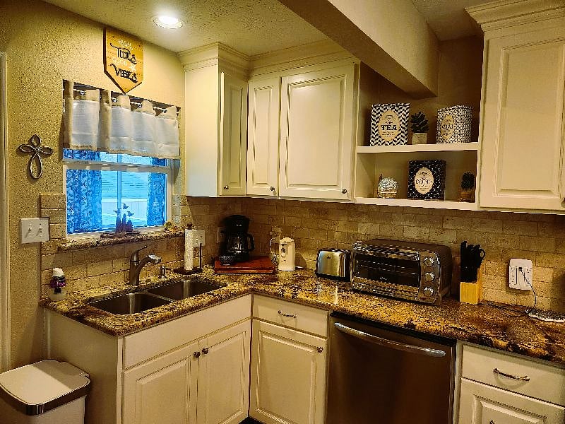 Furnished Finder property 472910_1 photo 34