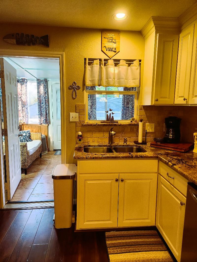 Furnished Finder property 472910_1 photo 35