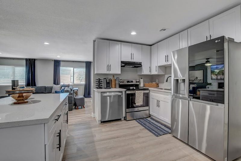 Furnished Finder property 472939_1 photo 23