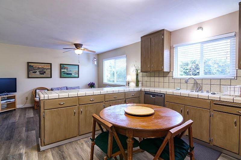 Furnished Finder property 472999_1 photo 10