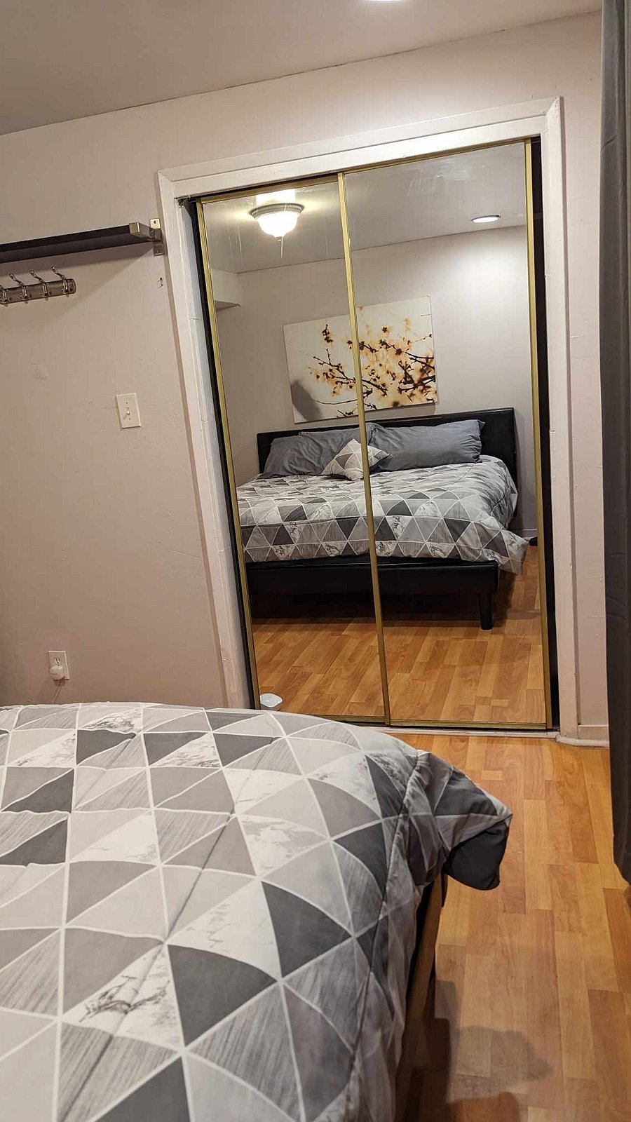 Furnished Finder property 473001_2 photo 8