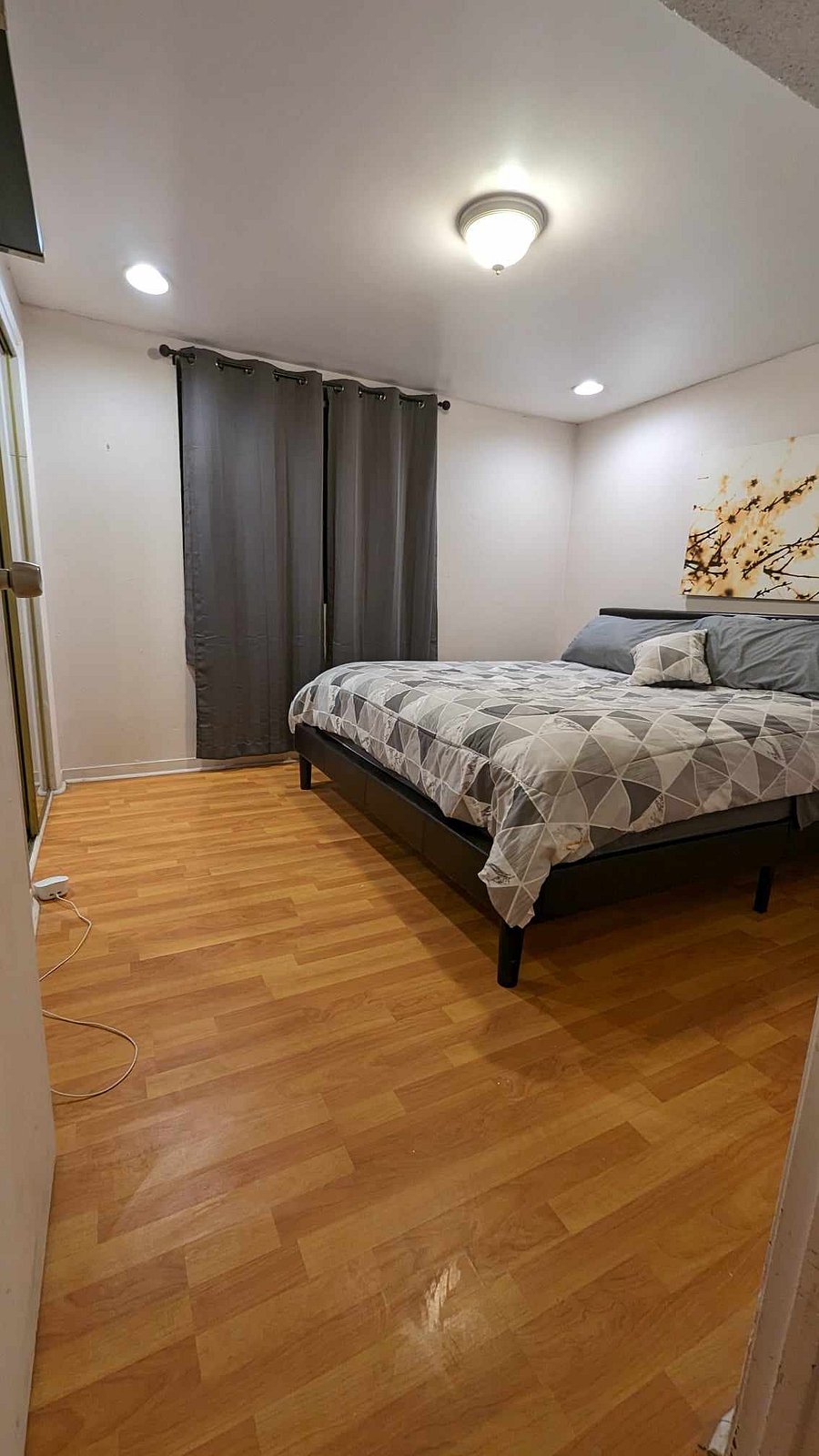Furnished Finder property 473001_2 photo 9