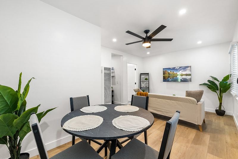 Furnished Finder property 473003_1 photo 9