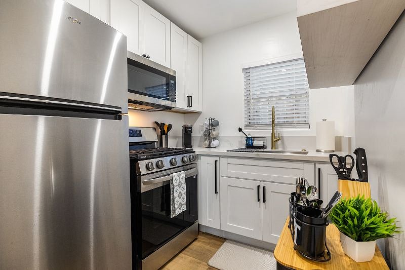 Furnished Finder property 473003_1 photo 7