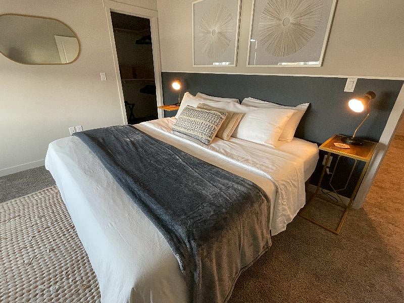 King Bed
