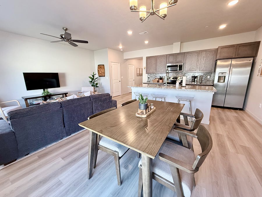 Furnished Finder property 473125_1 photo 3