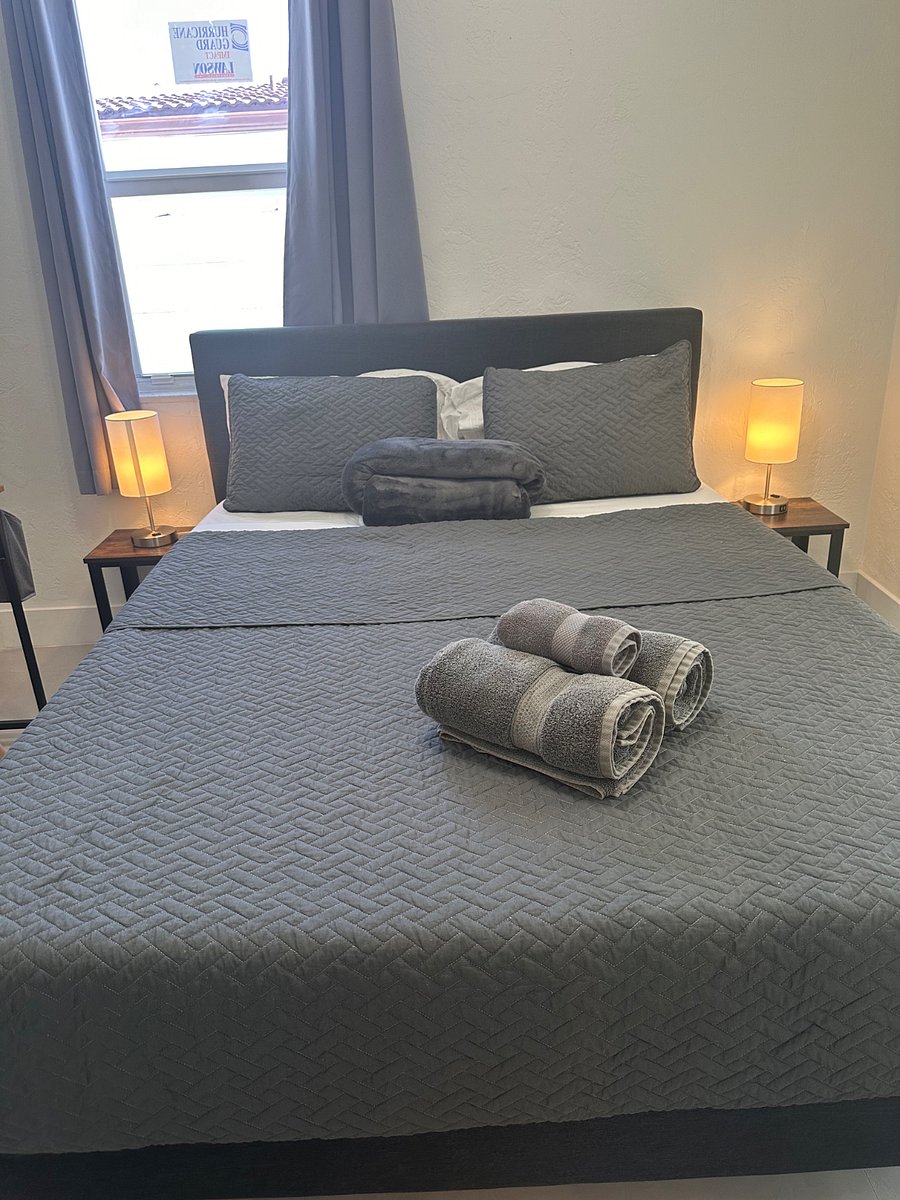 Furnished Finder property 473185_3 photo 13