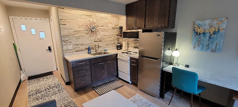 Furnished Finder property 473218_1 photo 12