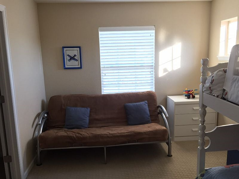Third bedroom, double futon.
