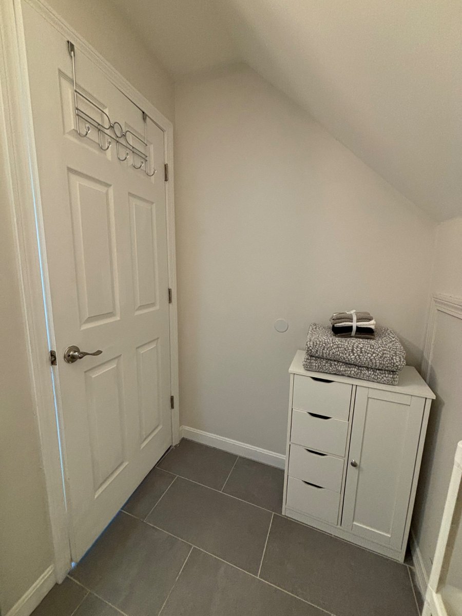 Furnished Finder property 473356_3 photo 8