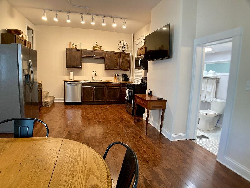 Furnished Finder property 473367_1 photo 3
