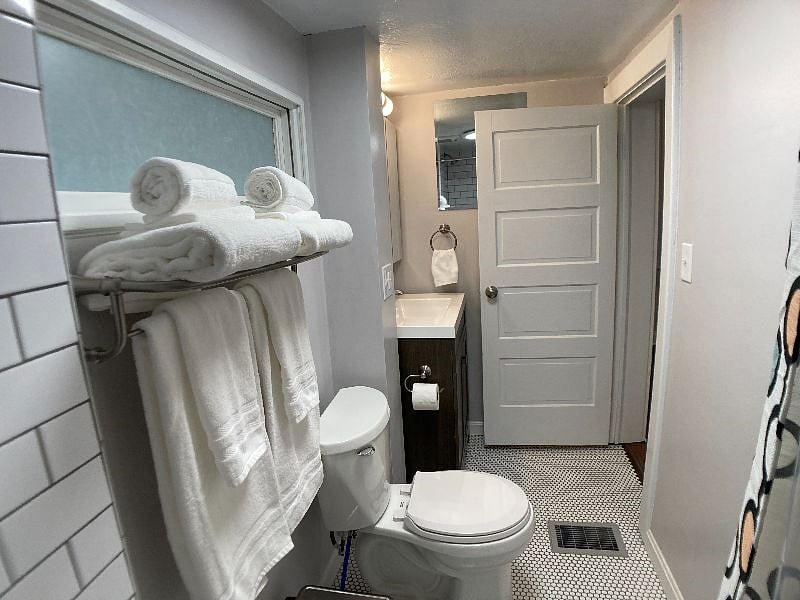 Furnished Finder property 473367_1 photo 15