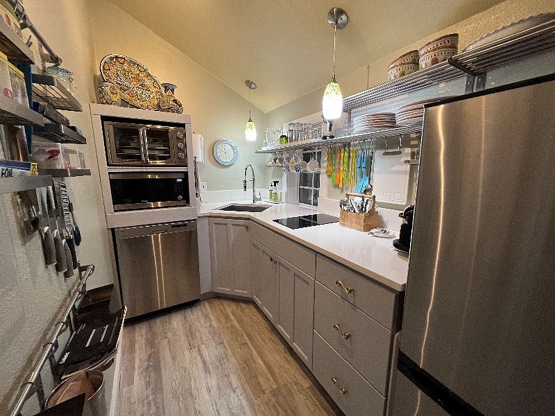Furnished Finder property 473383_1 photo 9