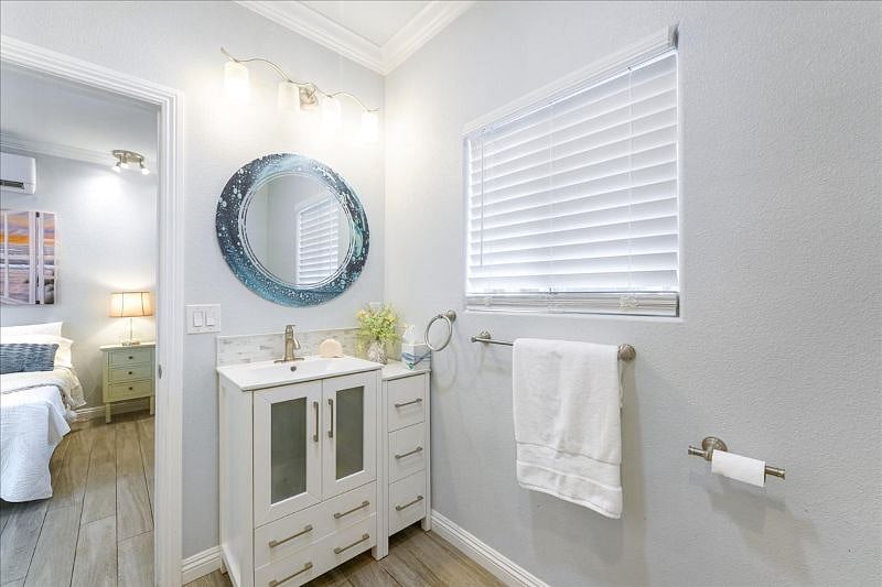 Spa Bath Vanity & Mirror