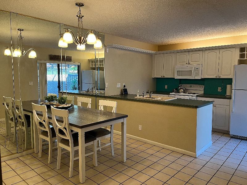 Furnished Finder property 473560_1 photo 4