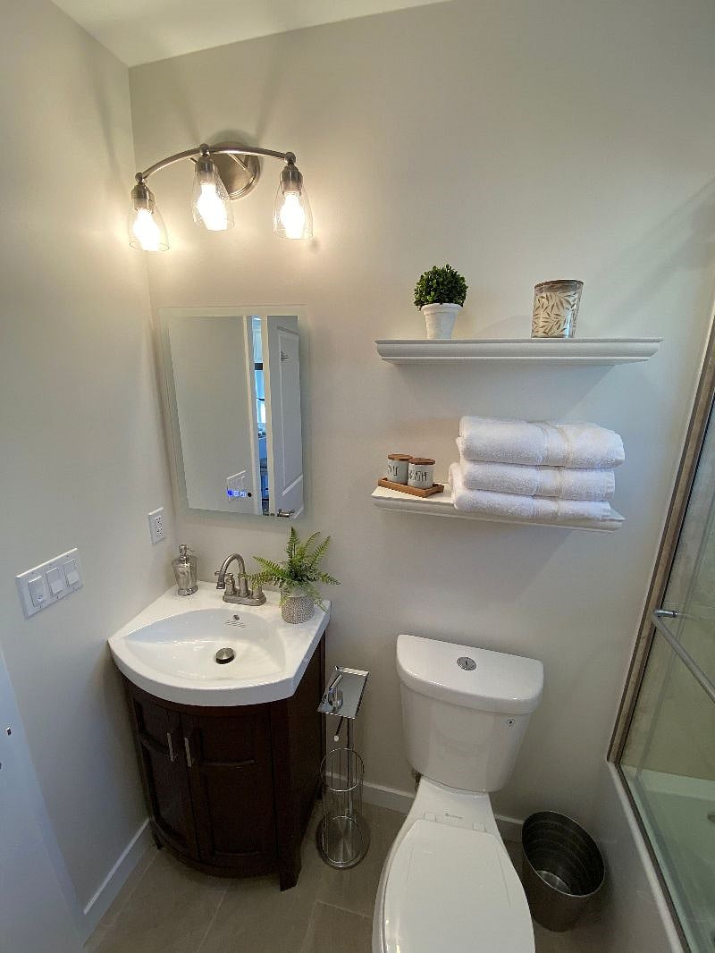 Small Bathroom