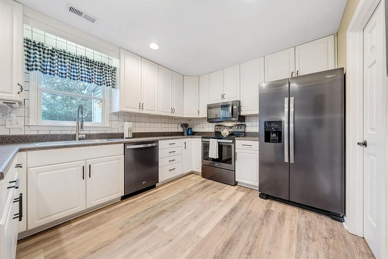 Furnished Finder property 473718_1 photo 13