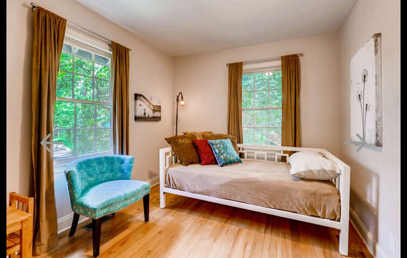Office with daybed & small desk-workspace