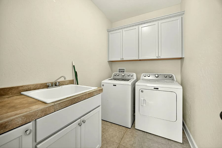 Furnished Finder property 473771_2 photo 16