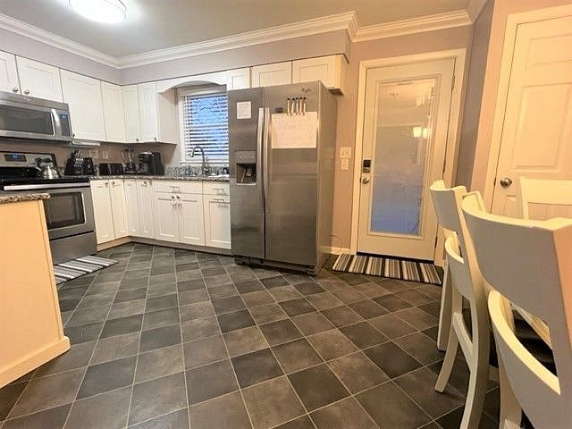 Furnished Finder property 473931_1 photo 4