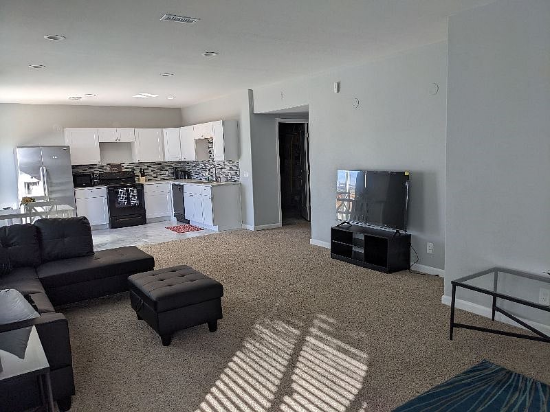 Furnished Finder property 473934_1 photo 9