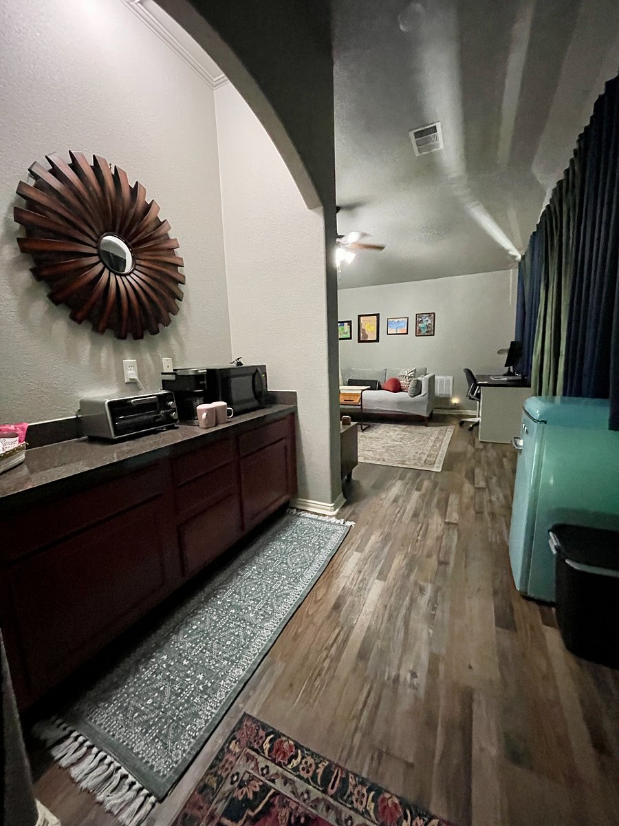kitchenette