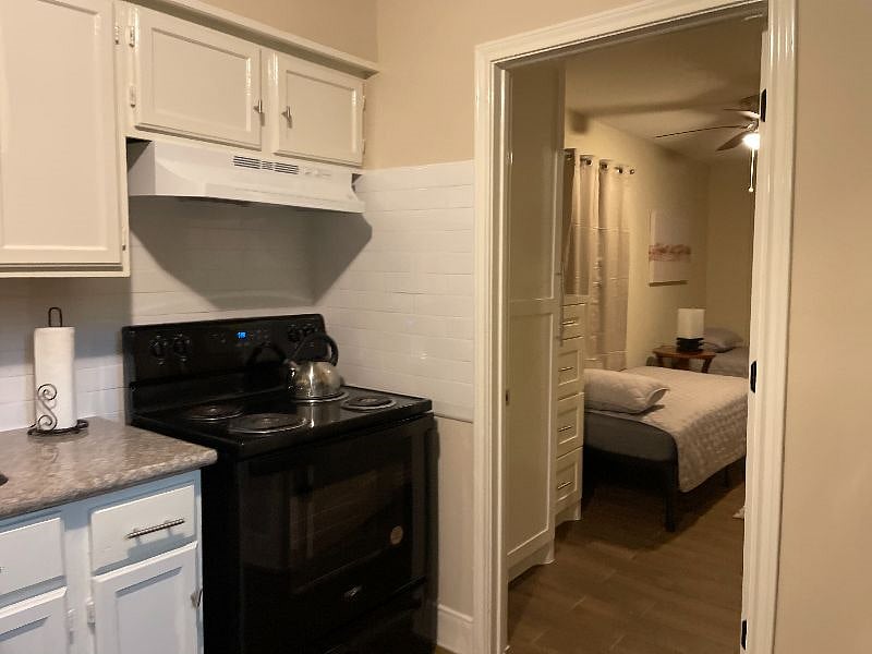 Furnished Finder property 473979_1 photo 3